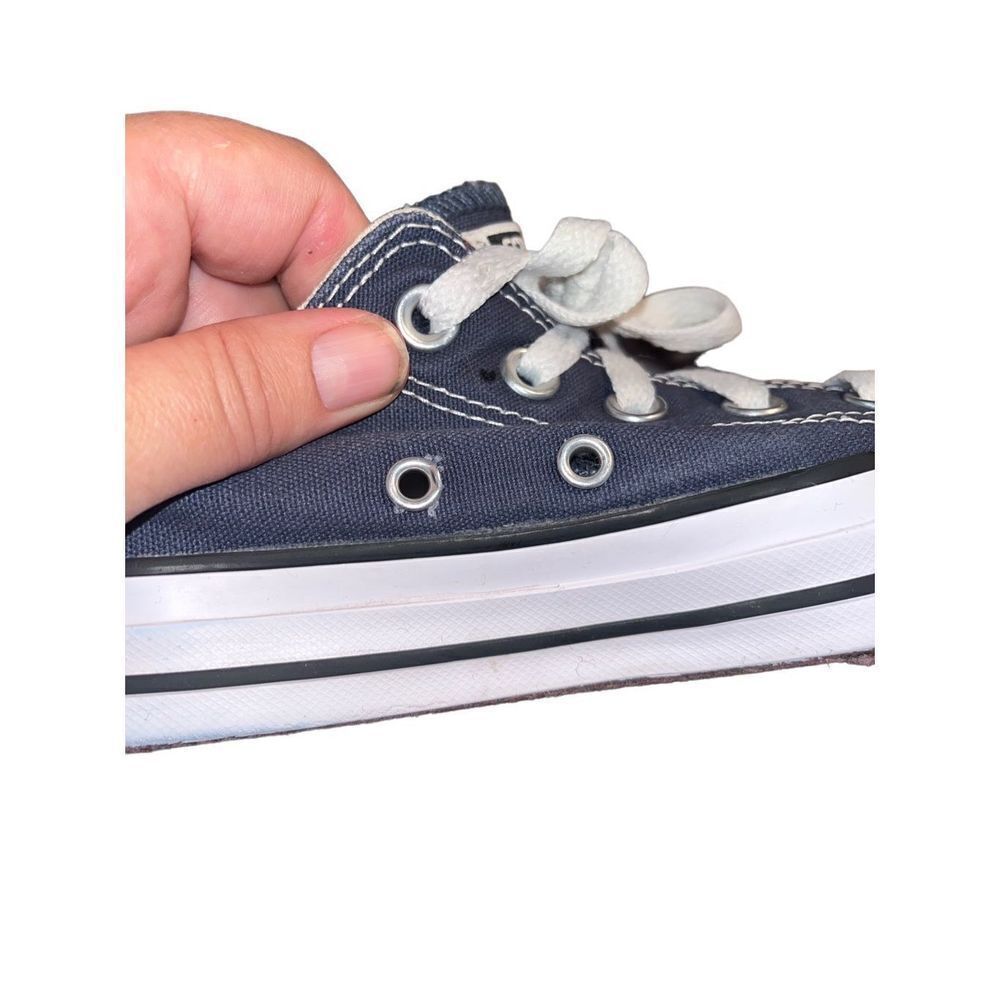 New Amsterdam Converse Navy Low Top Sneaker *Hard to Find* Sz 3.5 Men/ 5.5 Wom - Picture 4 of 7